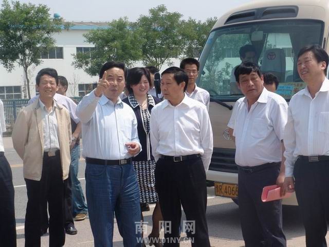 市政府督查组深入内乡督查产业集聚区建设工作
