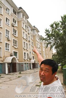 绿园小区楼外墙“掉渣” 开发公司已注销